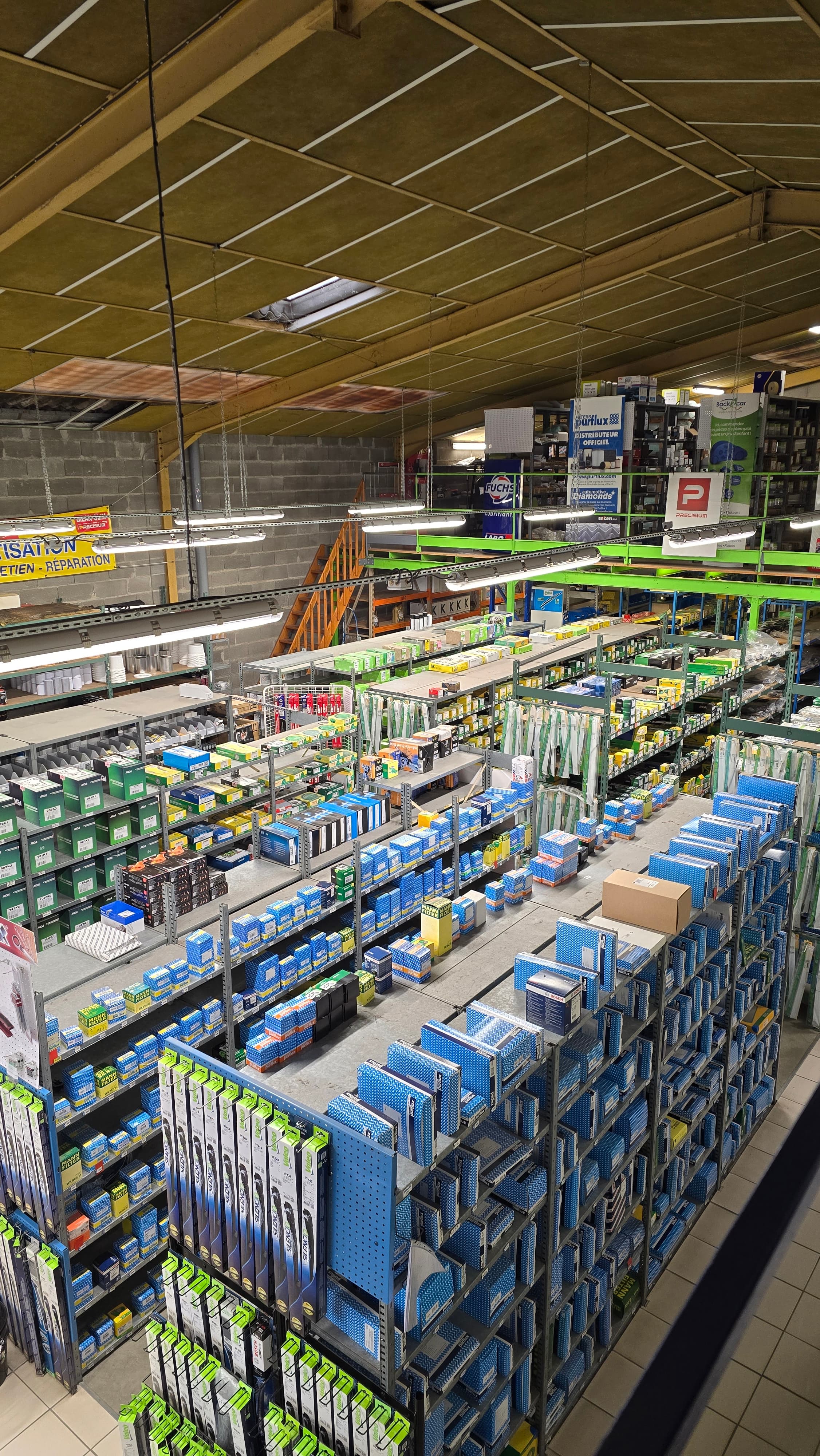Rayonnage pièces détachées